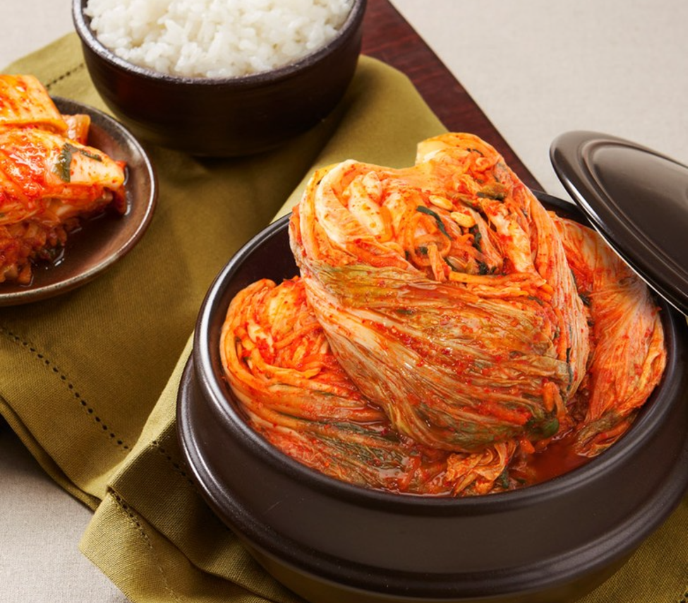 Kimchi & Chilled Essentials 김치 & 냉장 식품