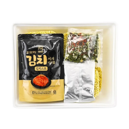 [GS25] Jumbo Omori Kimchi Stew Ramen 889g  [GS25] 점보 오모리 김치찌개 라면