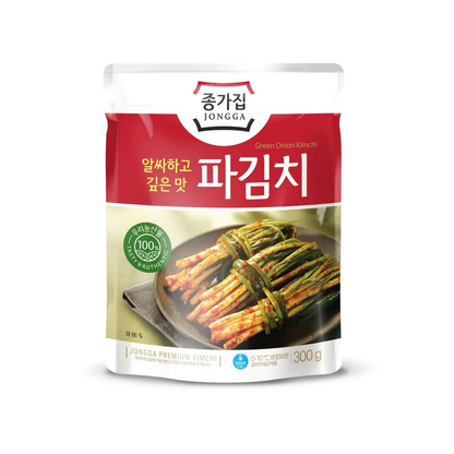 [Jongga] Pa Kimchi (Green Onion Kimchi)  300g 종가집 파김치